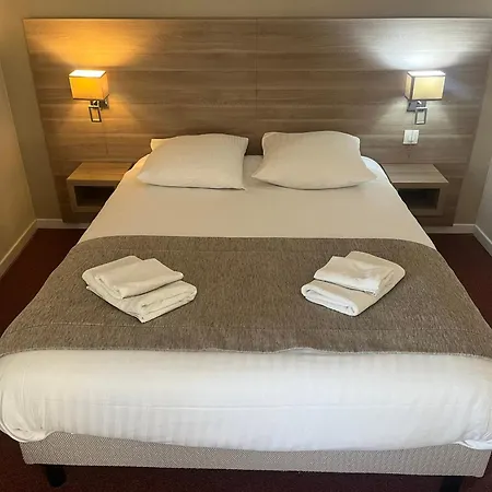 Le Roosevelt 3* 지베