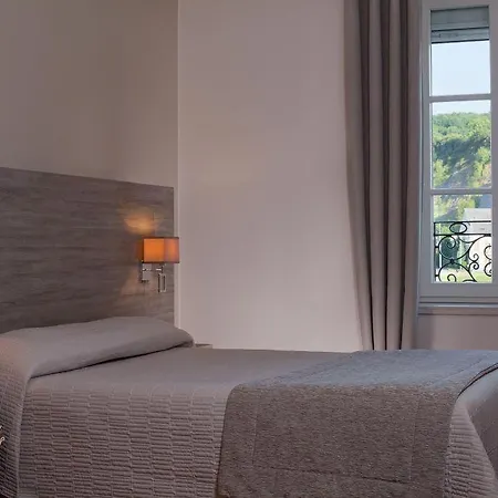 Le Roosevelt Hotel Givet