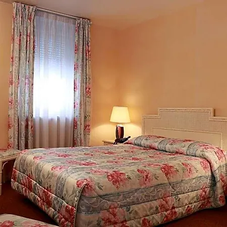 Le Roosevelt 3* Givet