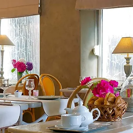 Hotel Le Roosevelt 3*