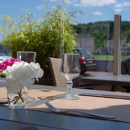 Hotel Le Roosevelt Givet