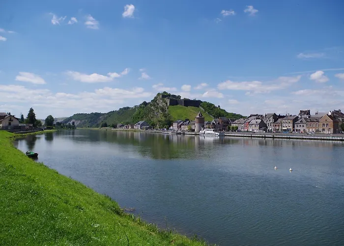 Hotel Le Roosevelt Givet